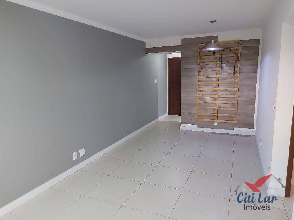 Apartamento à venda com 2 quartos, 60m² - Foto 10