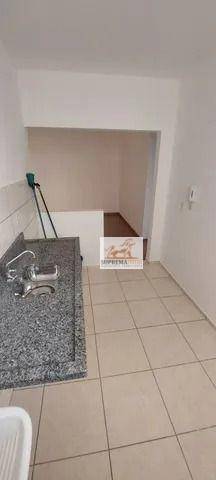 Apartamento à venda com 2 quartos, 48m² - Foto 3