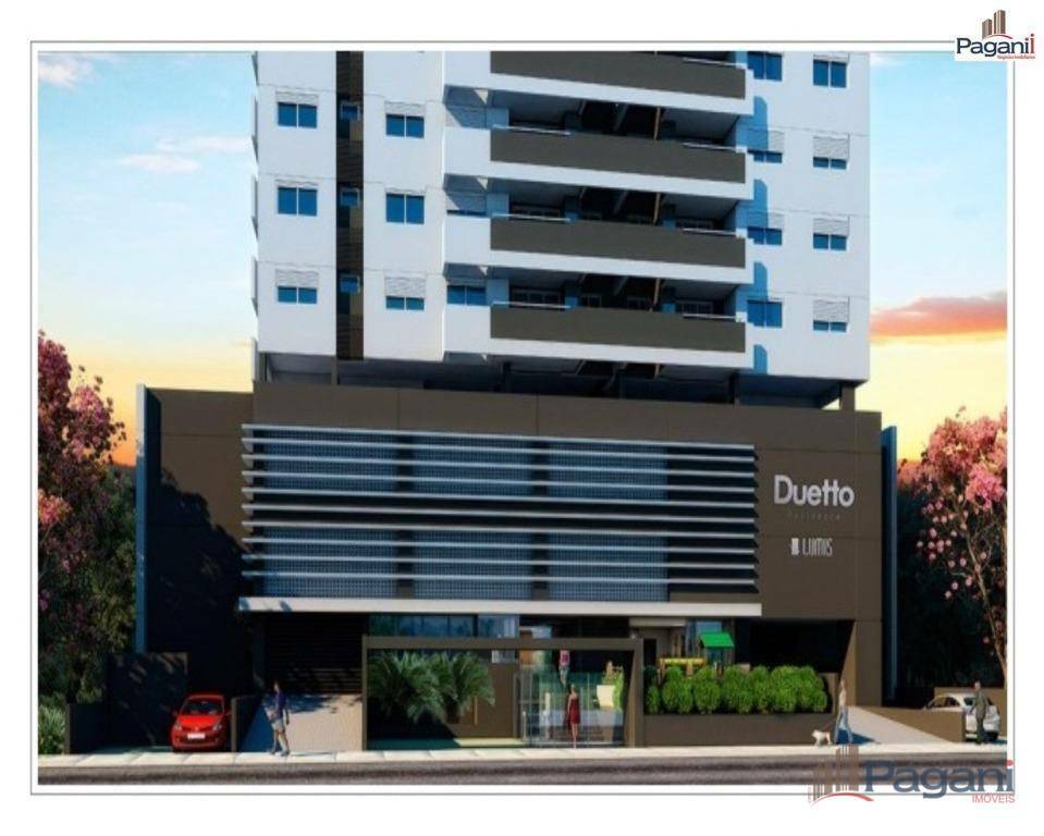 Apartamento para alugar com 2 quartos, 80m² - Foto 17
