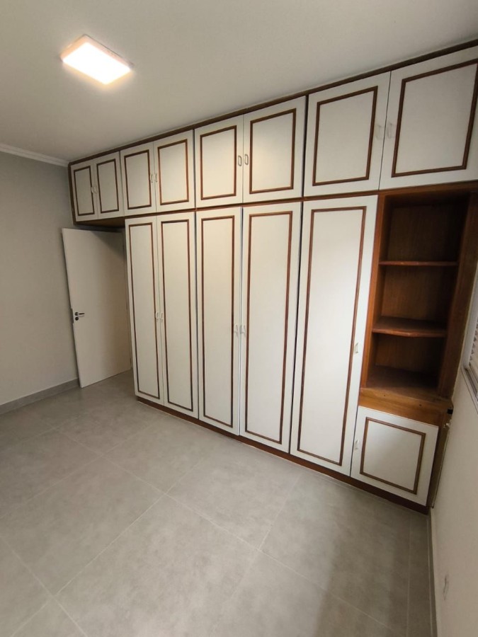 Casa à venda com 4 quartos, 174m² - Foto 12