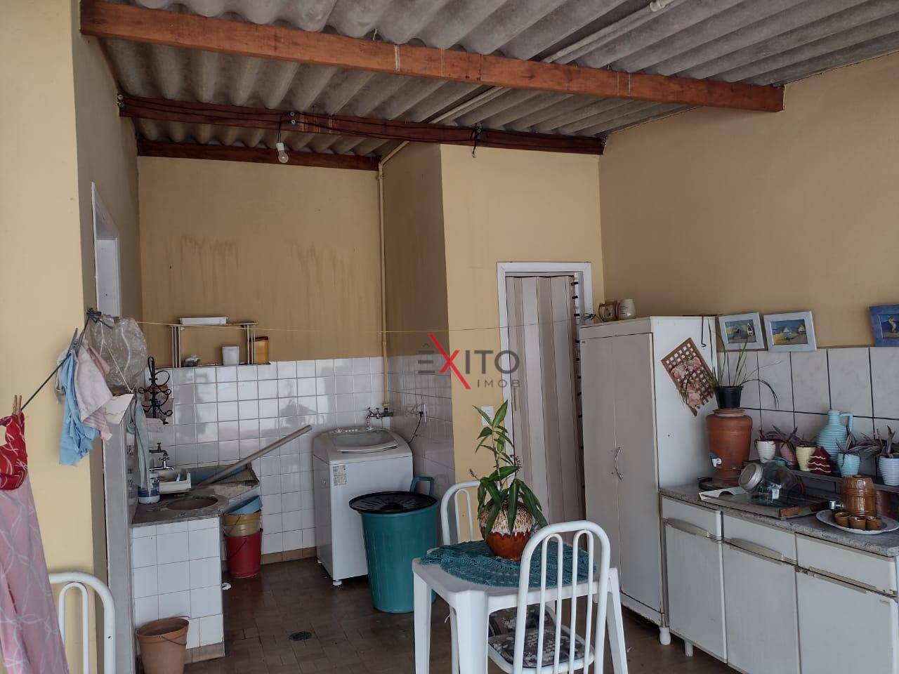 Casa à venda e aluguel com 4 quartos, 230m² - Foto 21