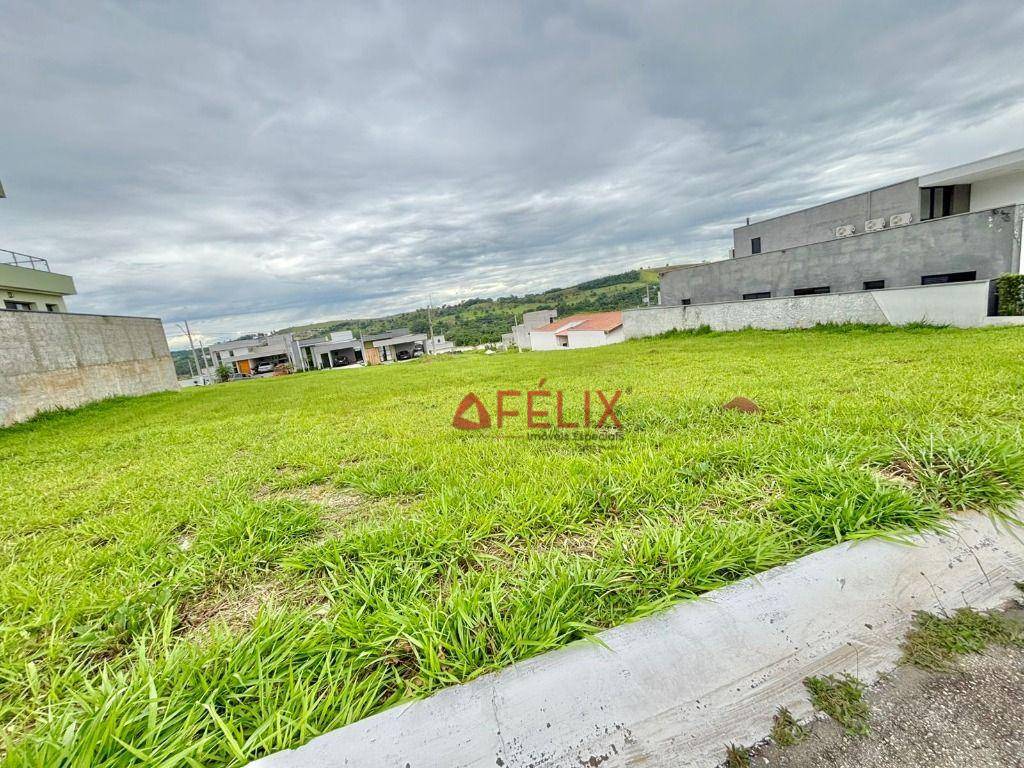 Loteamento e Condomínio, 250 m² - Foto 1