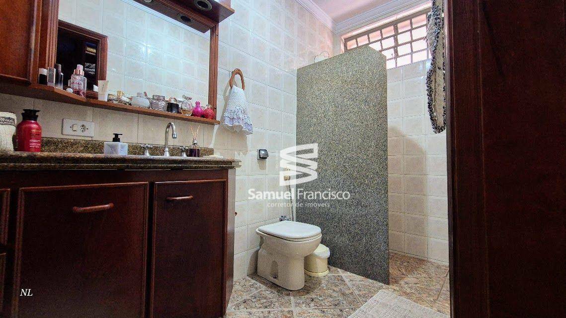 Chácara à venda com 4 quartos, 376m² - Foto 20