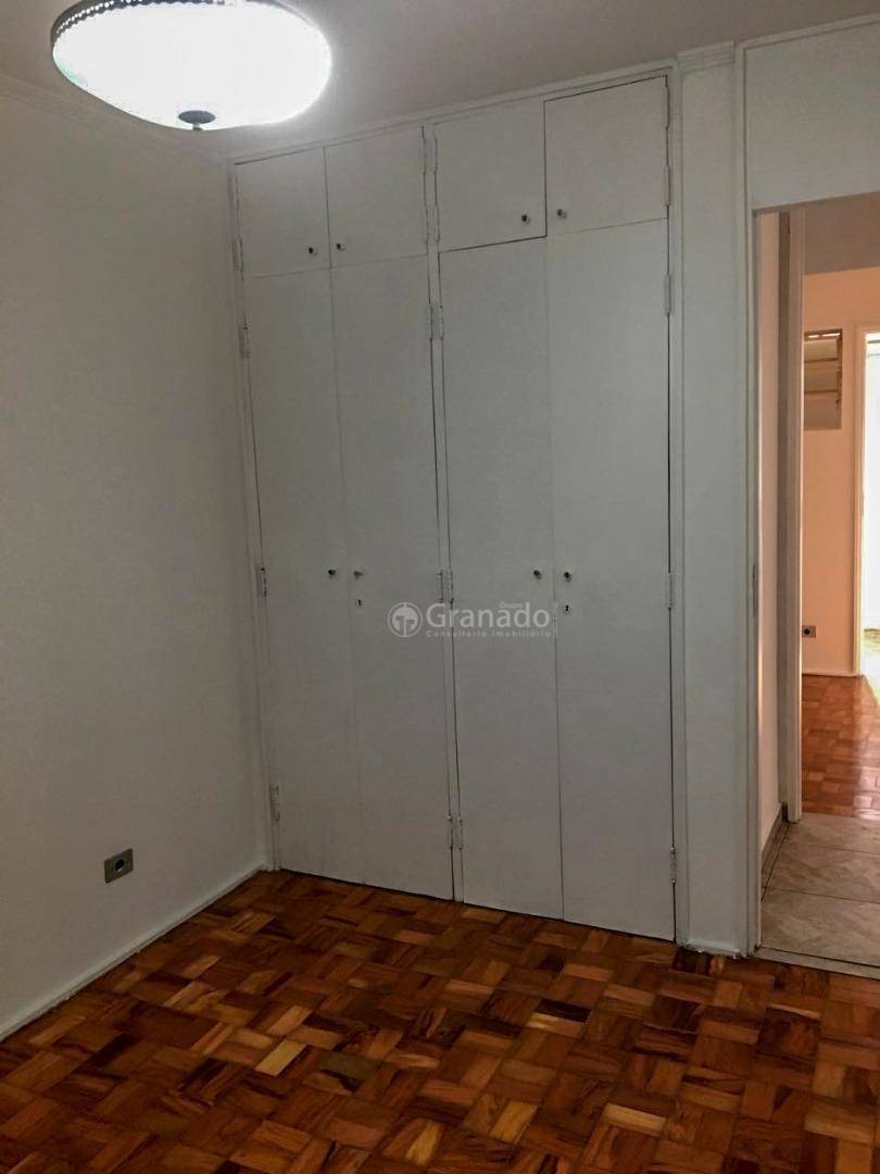 Apartamento à venda com 3 quartos, 83m² - Foto 4