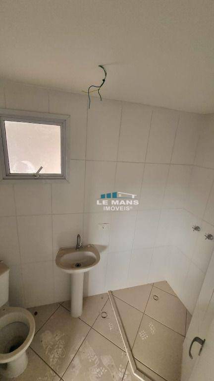 Apartamento à venda com 2 quartos, 66m² - Foto 5