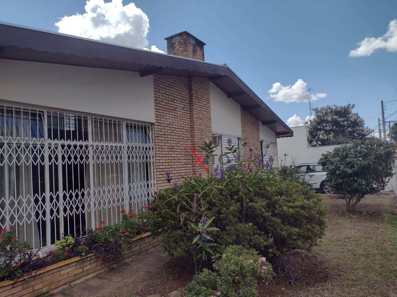 Casa à venda e aluguel com 4 quartos, 230m² - Foto 27