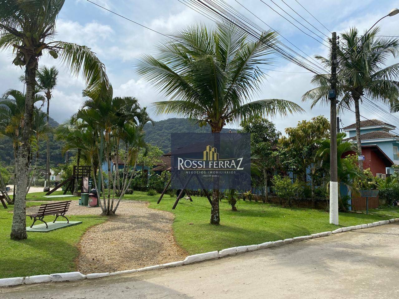 Casa de Condomínio à venda com 5 quartos, 190m² - Foto 4