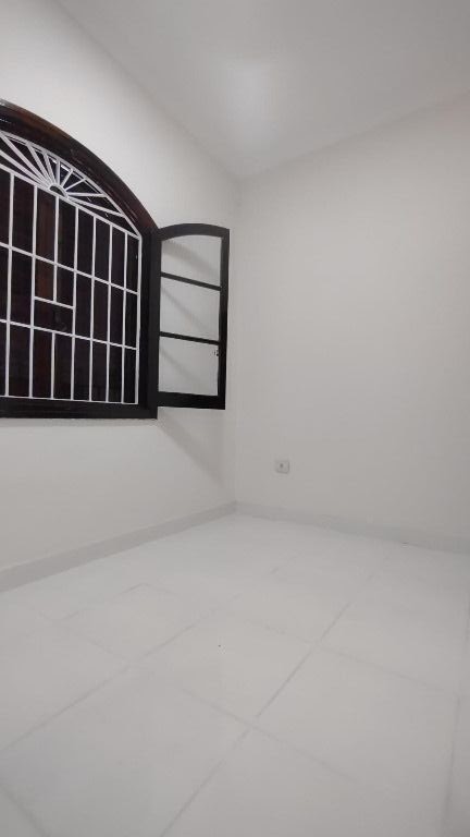 Casa à venda com 3 quartos, 82m² - Foto 28