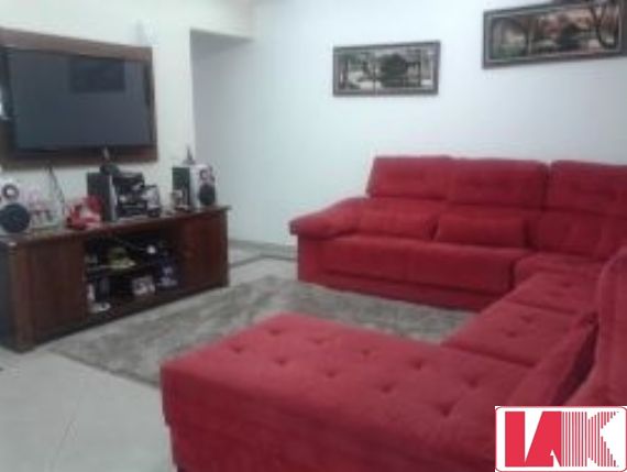 Sobrado à venda com 3 quartos, 180m² - Foto 3