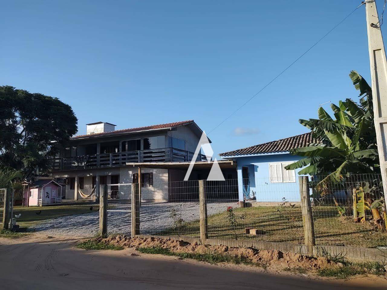 Casa à venda com 8 quartos, 300m² - Foto 7