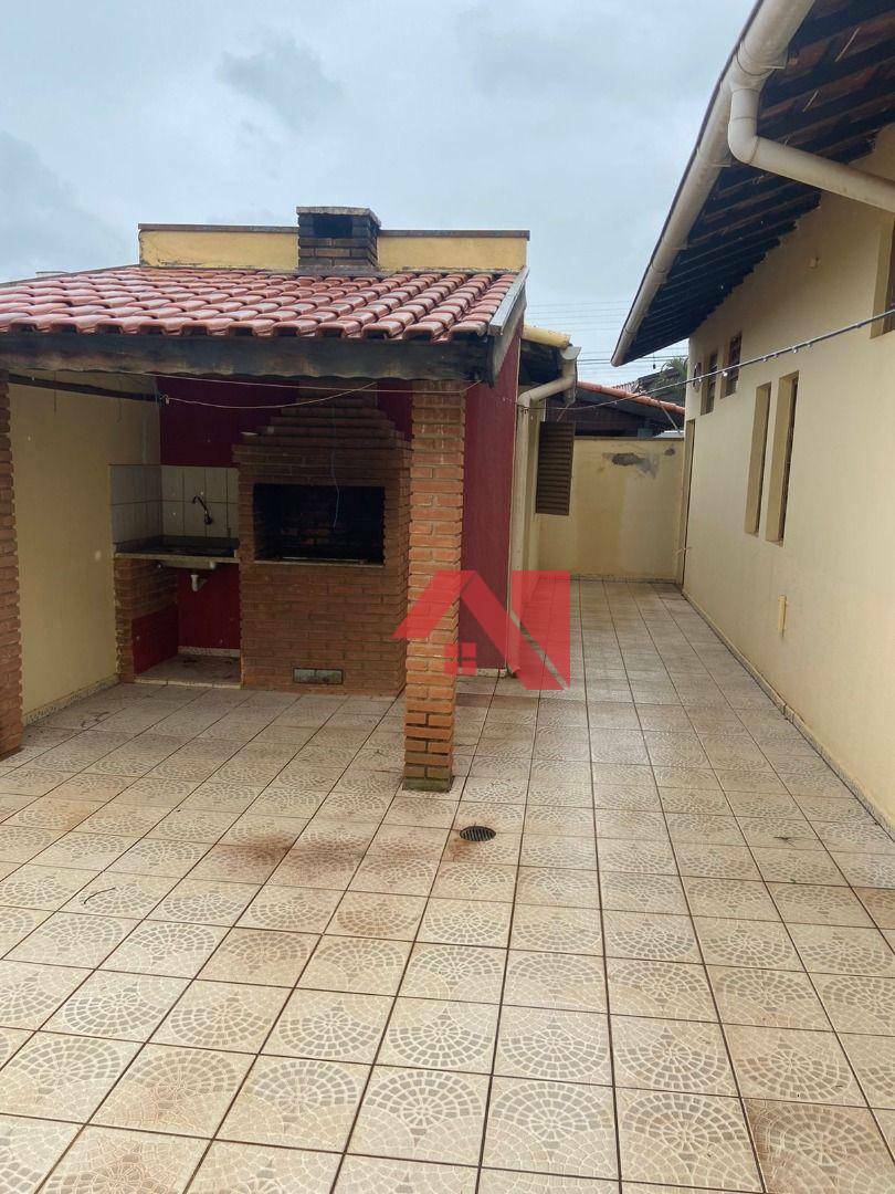 Casa à venda com 2 quartos, 100m² - Foto 32