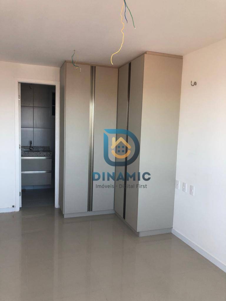 Apartamento à venda com 2 quartos, 61m² - Foto 23