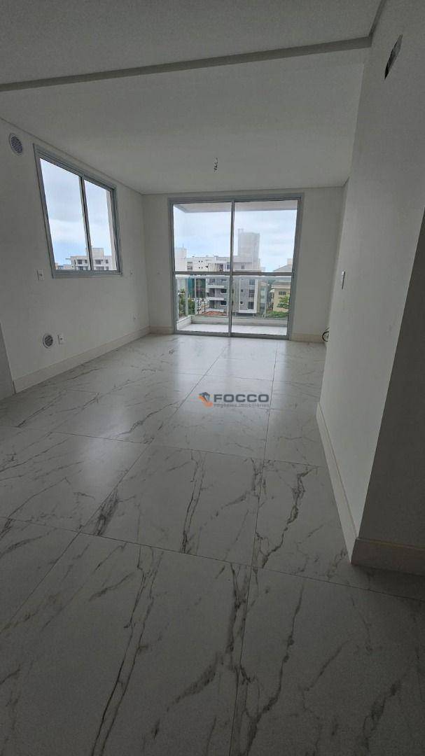 Apartamento à venda com 3 quartos, 86m² - Foto 19