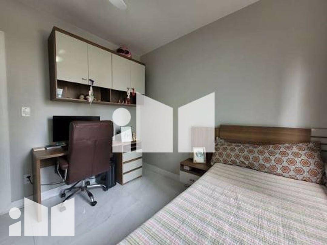 Apartamento à venda com 3 quartos, 130m² - Foto 11