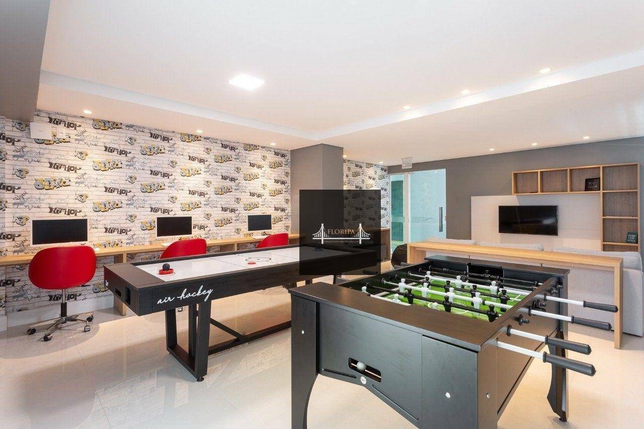 Apartamento à venda com 3 quartos, 136m² - Foto 19