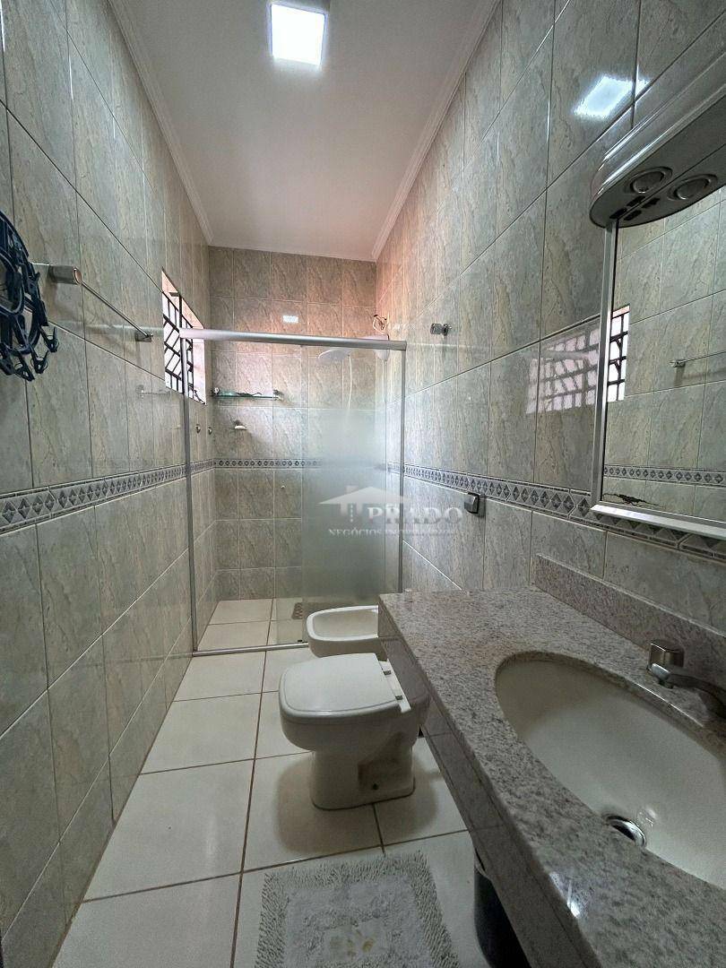 Sobrado à venda com 3 quartos, 400m² - Foto 26