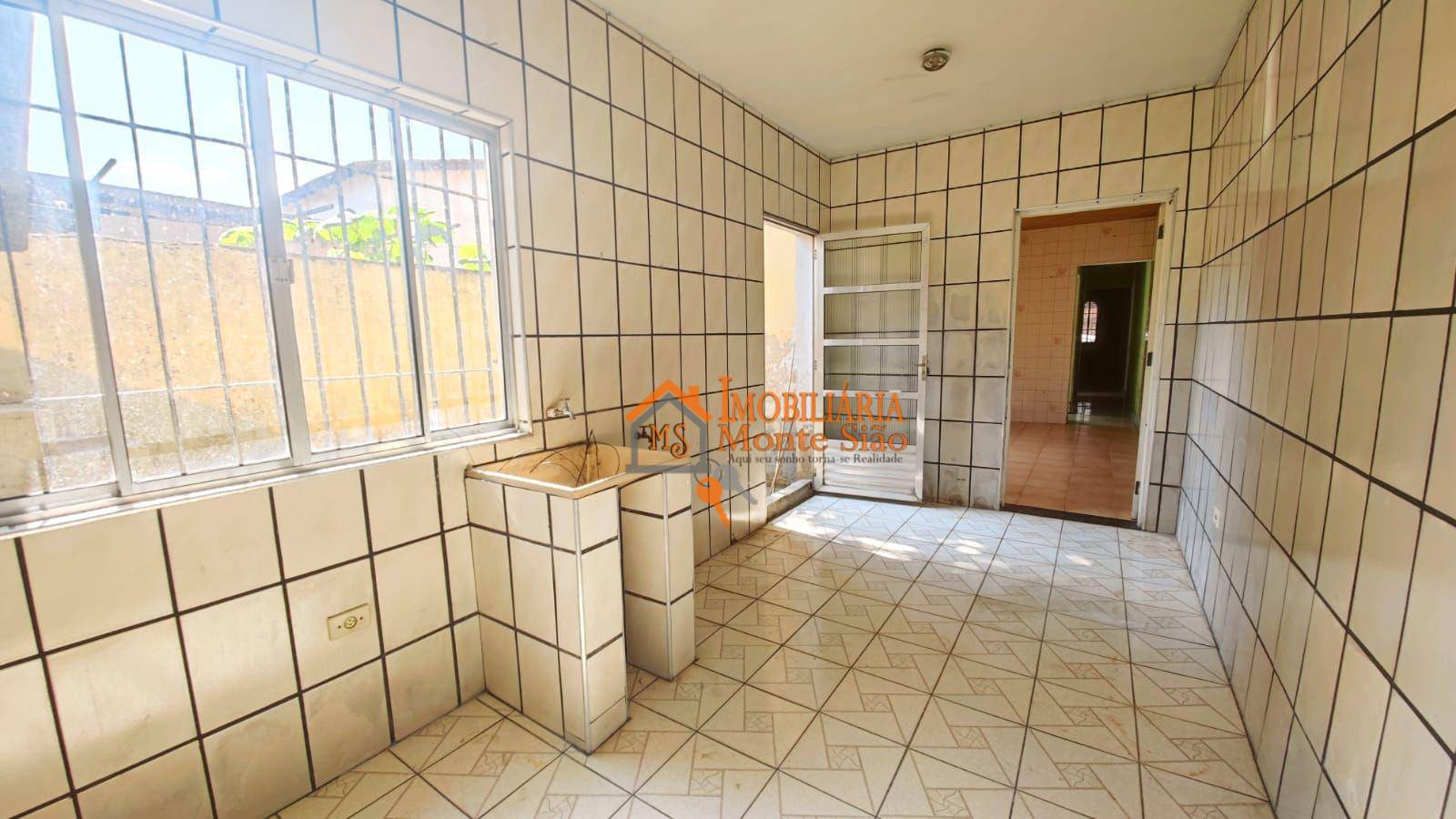 Sobrado à venda com 3 quartos, 200m² - Foto 13