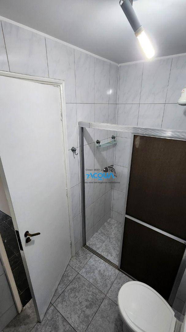 Apartamento à venda com 2 quartos, 75m² - Foto 11