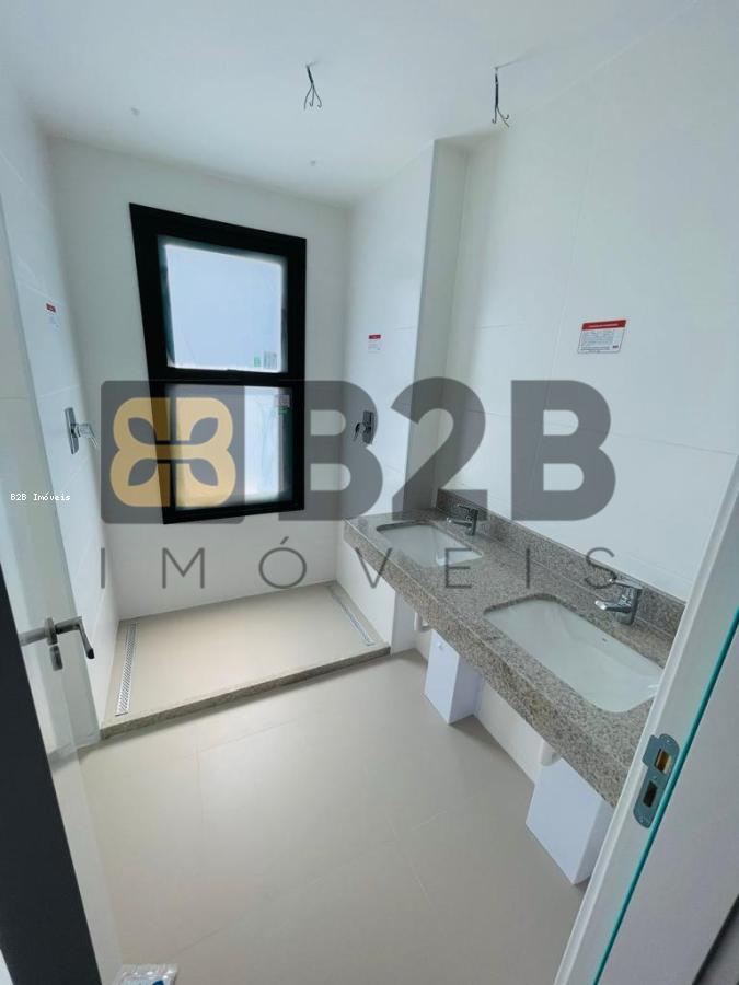 Apartamento à venda com 3 quartos, 159m² - Foto 10