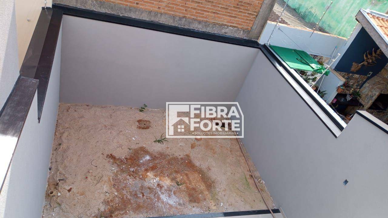 Casa à venda com 3 quartos, 145m² - Foto 11