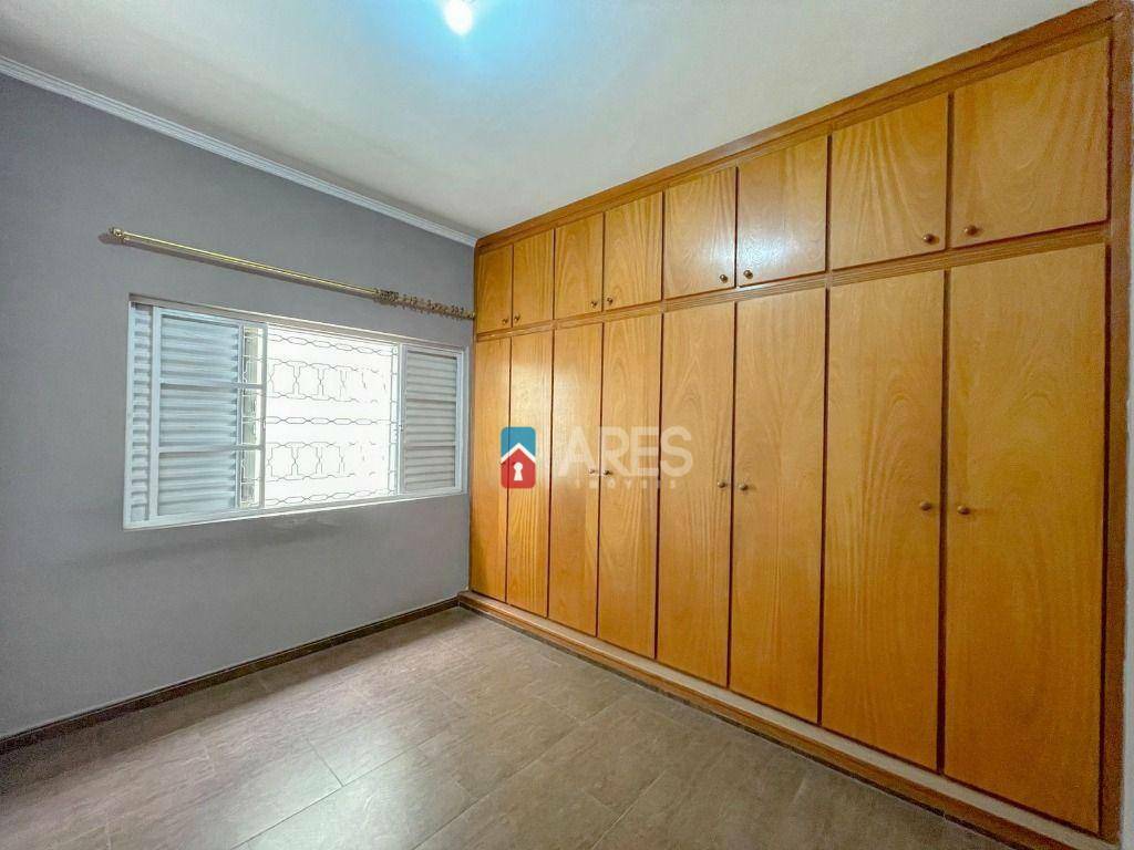 Casa à venda com 2 quartos, 156m² - Foto 5