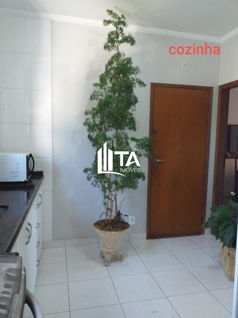 Apartamento à venda com 2 quartos, 76m² - Foto 5