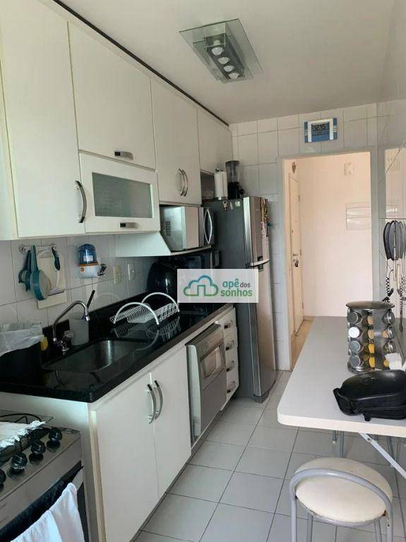 Apartamento à venda com 3 quartos, 107m² - Foto 6