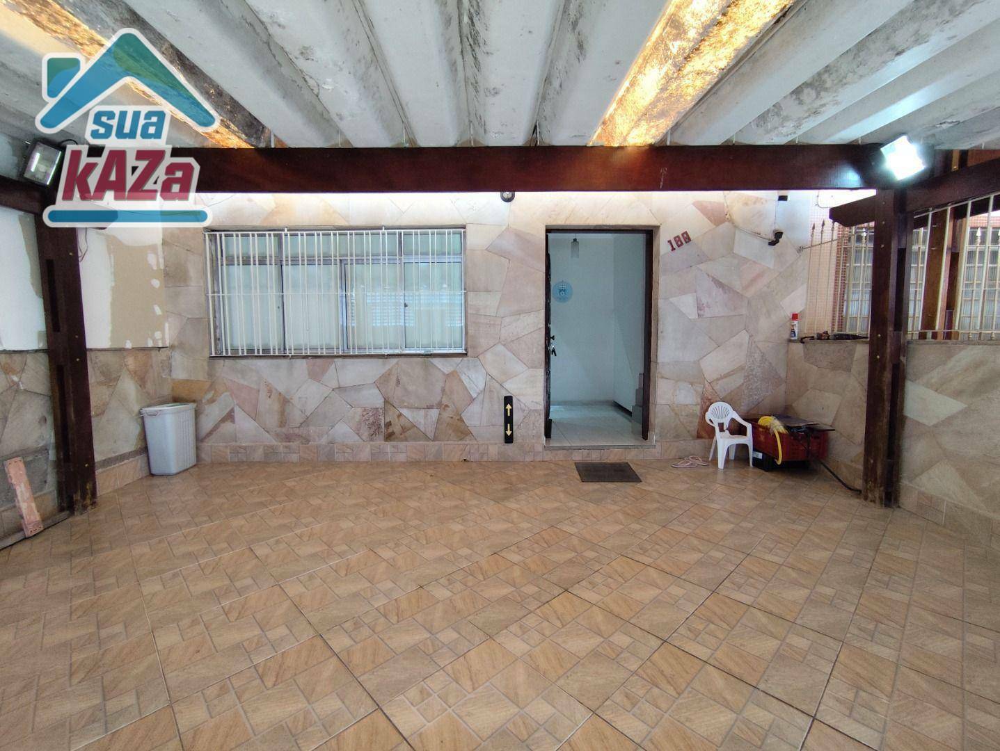 Sobrado à venda com 3 quartos, 134m² - Foto 1