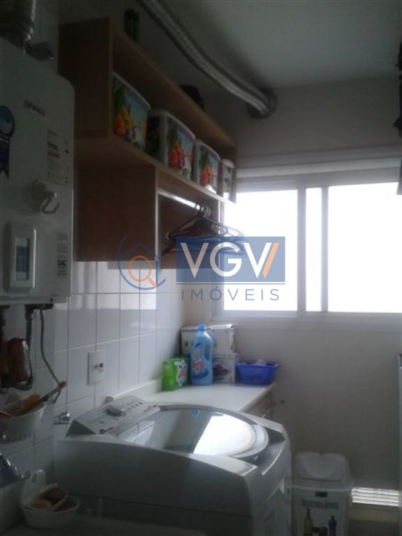 Apartamento à venda com 2 quartos, 80m² - Foto 13