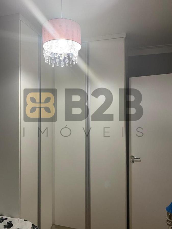 Apartamento à venda com 2 quartos, 62m² - Foto 13