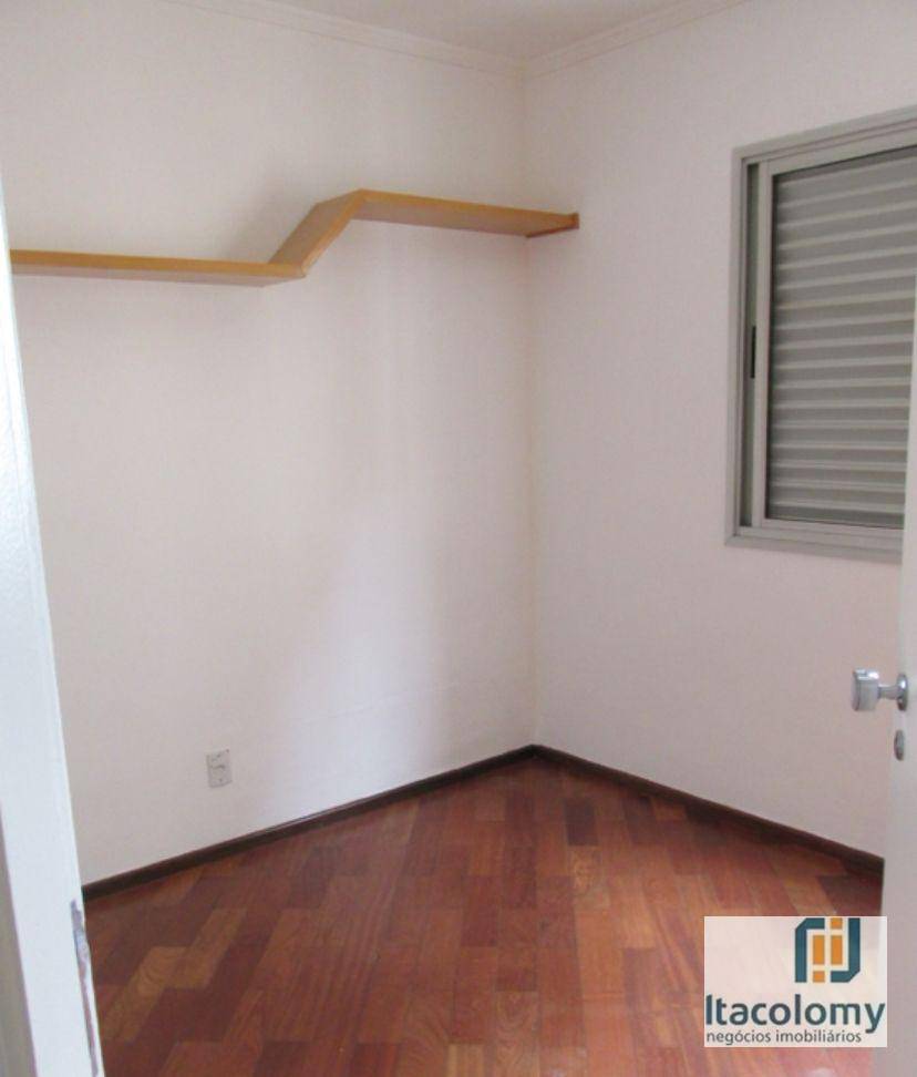 Apartamento à venda com 3 quartos, 80m² - Foto 5