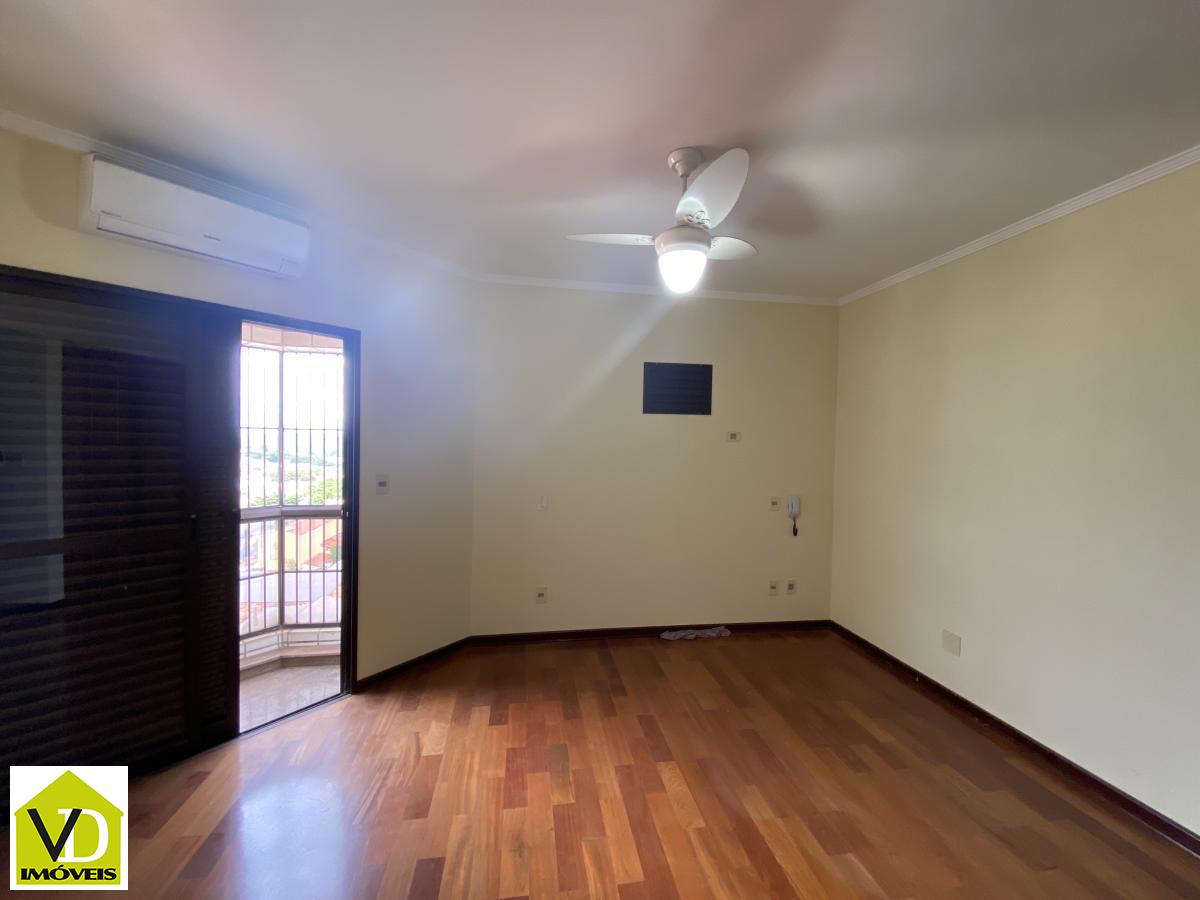 Apartamento à venda com 3 quartos, 180m² - Foto 20