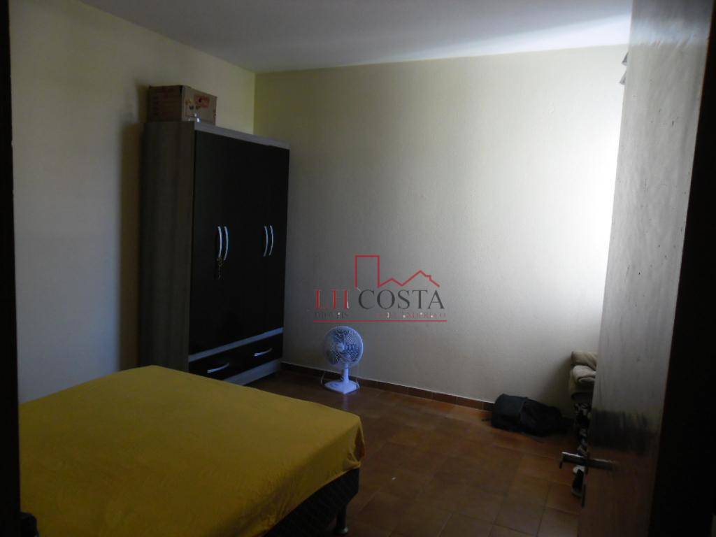 Apartamento à venda com 2 quartos, 84m² - Foto 4