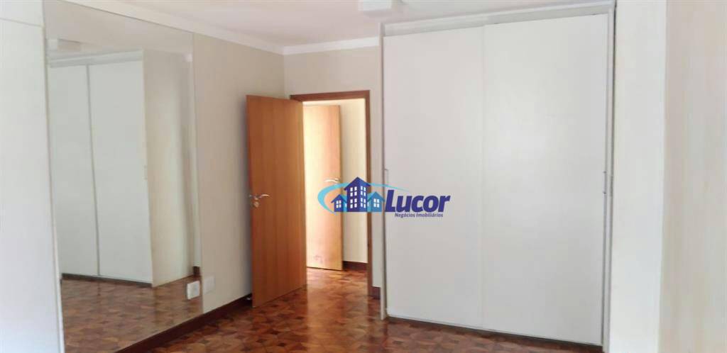 Casa de Condomínio à venda com 3 quartos, 250m² - Foto 11