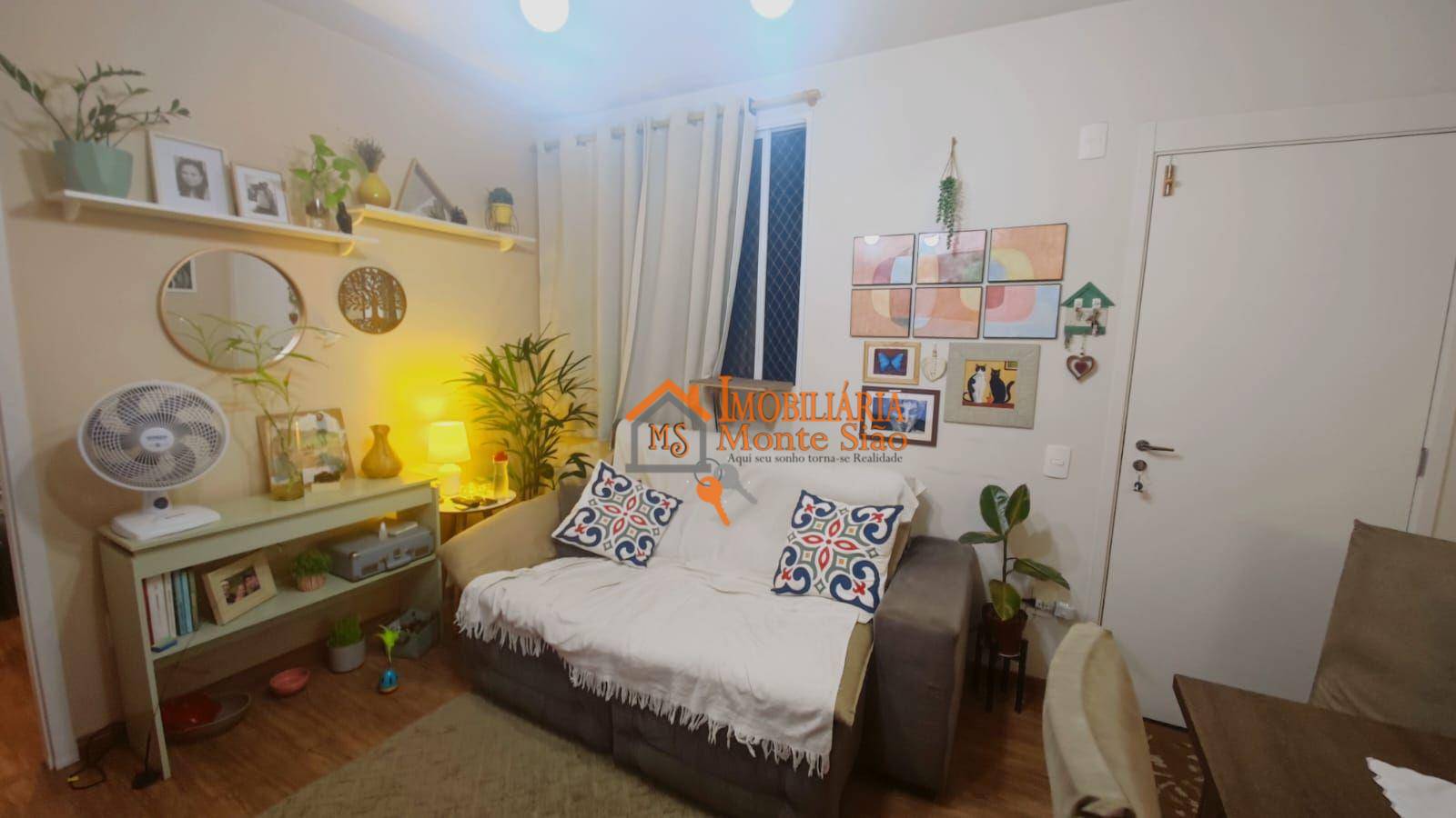 Apartamento à venda com 2 quartos, 43m² - Foto 4