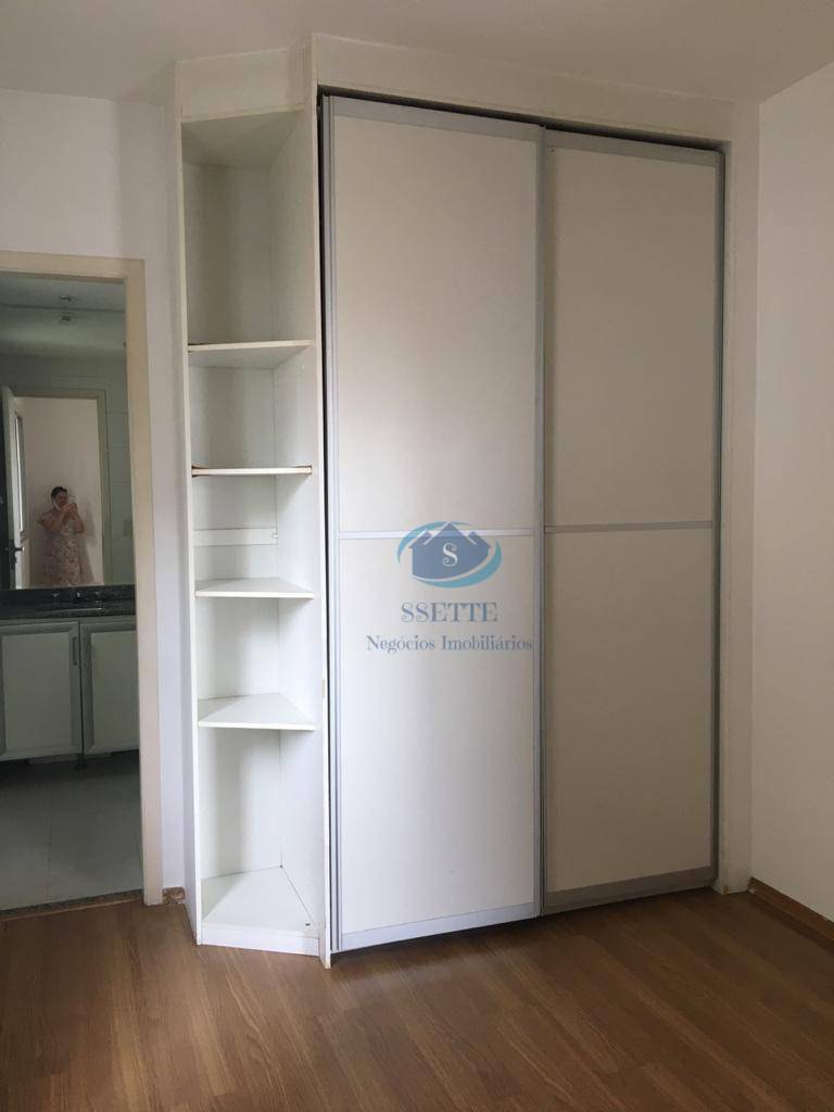 Apartamento à venda com 2 quartos, 67m² - Foto 14