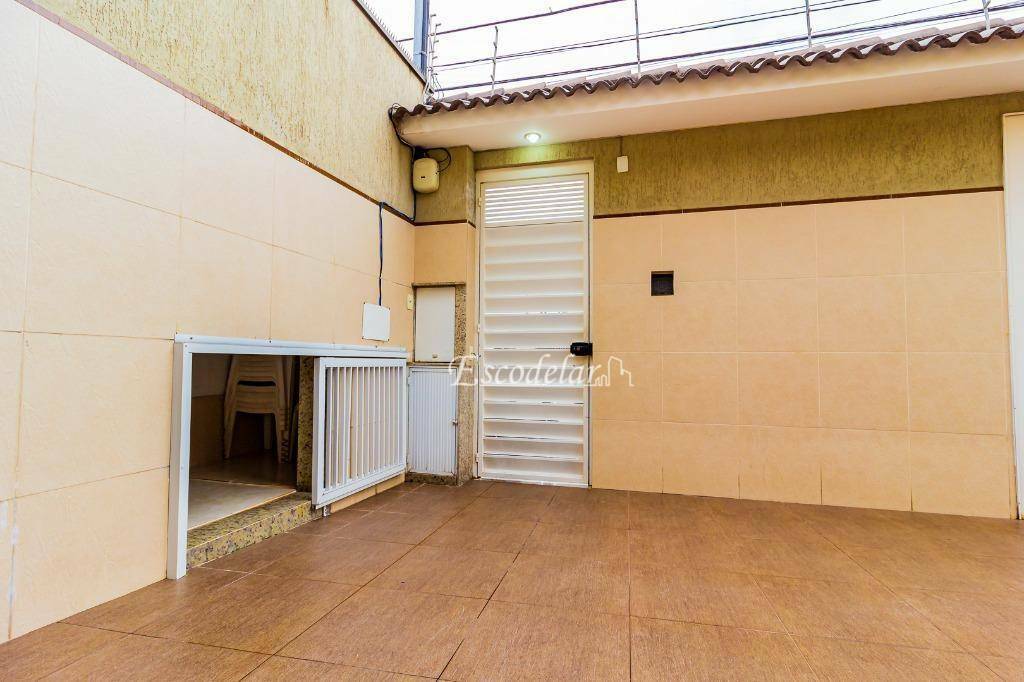 Sobrado à venda com 4 quartos, 160m² - Foto 10