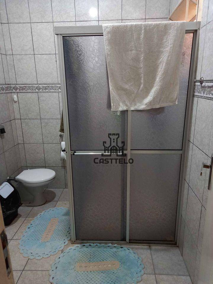 Casa à venda com 4 quartos, 106m² - Foto 5