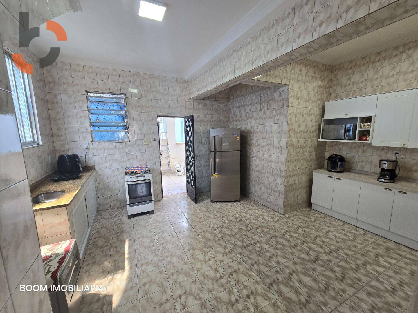 Casa à venda com 5 quartos, 197m² - Foto 12