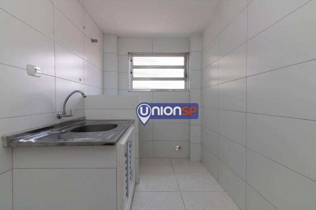 Apartamento à venda com 1 quarto, 32m² - Foto 9