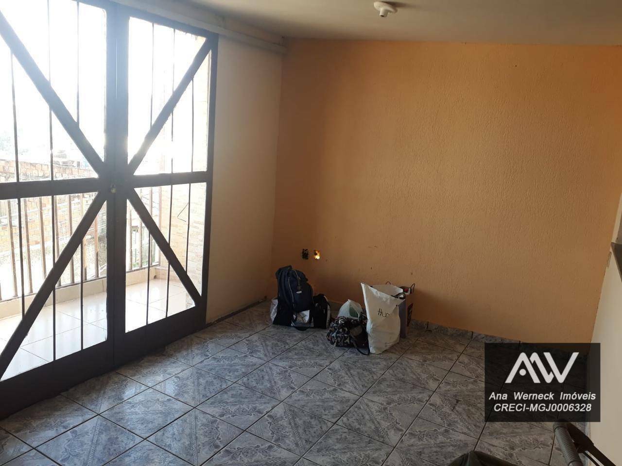 Casa à venda com 3 quartos, 100m² - Foto 12