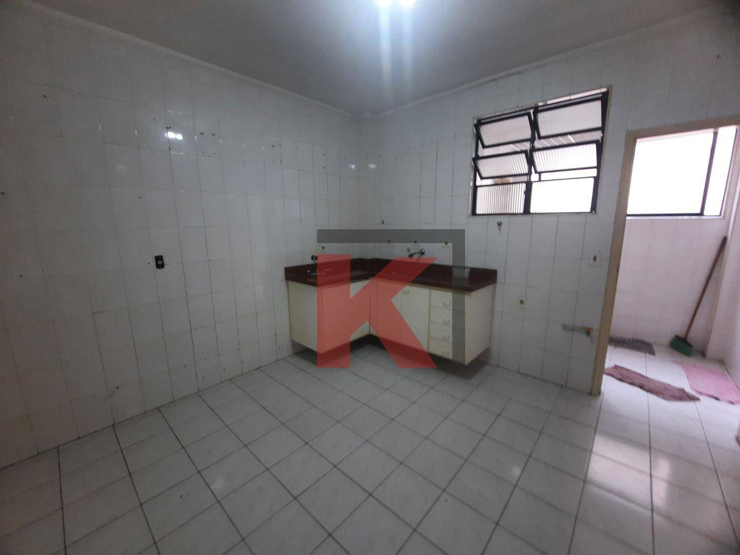 Apartamento à venda com 2 quartos, 95m² - Foto 12