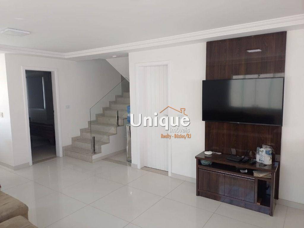 Casa à venda com 4 quartos, 200m² - Foto 8