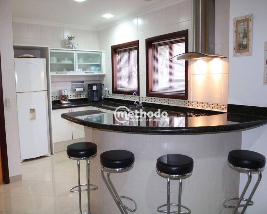 Casa de Condomínio à venda com 3 quartos, 700m² - Foto 10