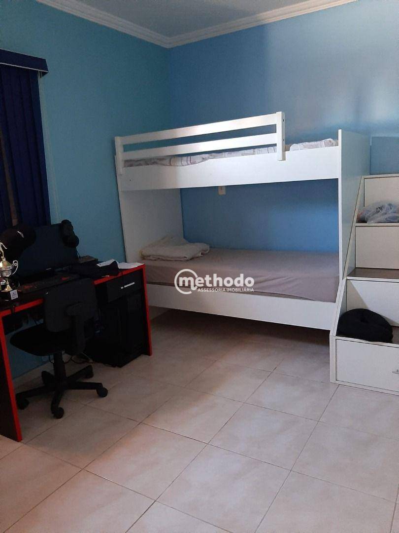 Casa à venda com 3 quartos, 300m² - Foto 15