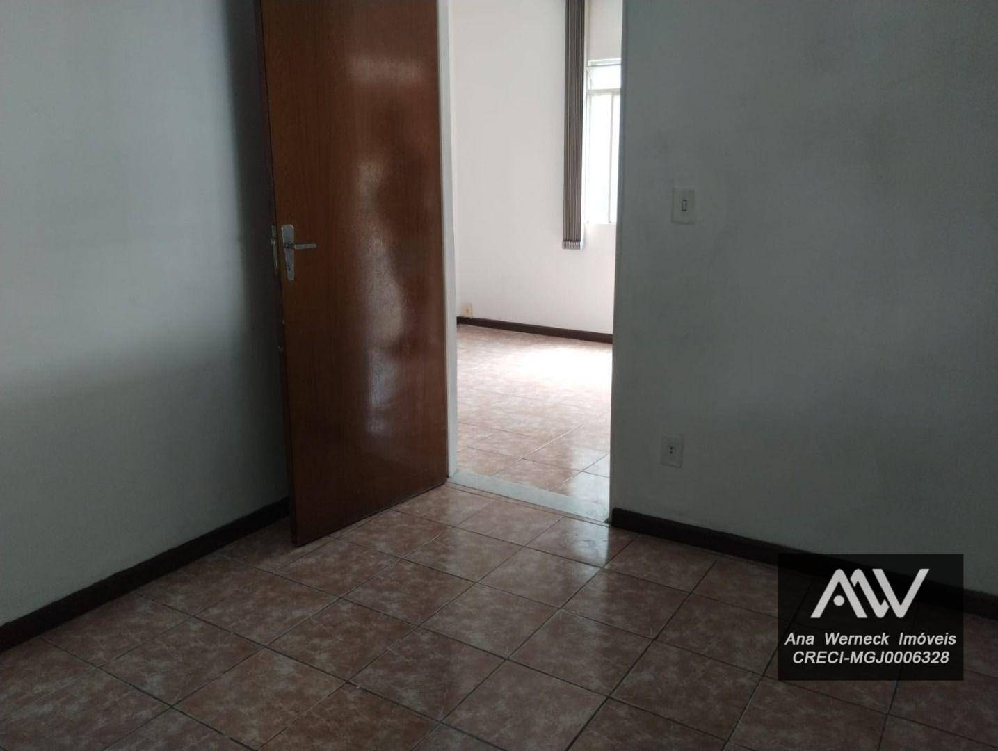 Casa à venda com 3 quartos, 125m² - Foto 10