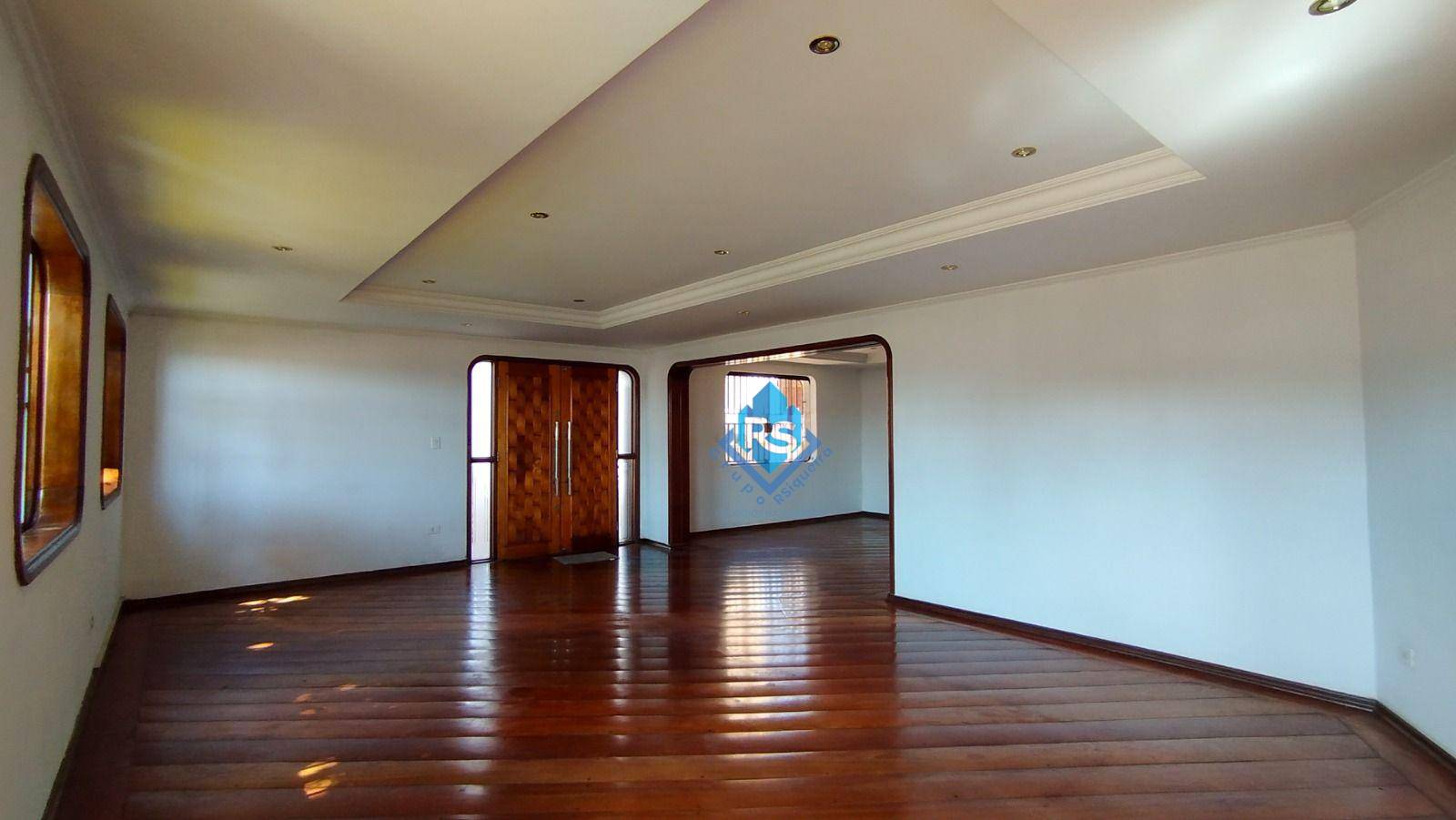 Sobrado à venda e aluguel com 5 quartos, 340m² - Foto 10