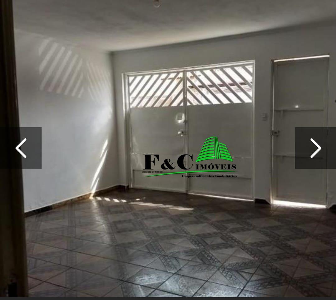 Casa à venda com 2 quartos, 125m² - Foto 4