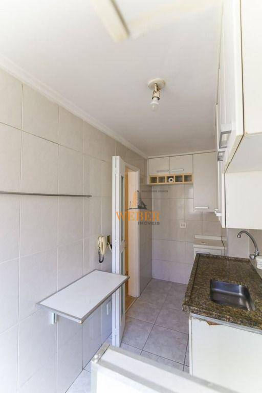 Apartamento à venda com 2 quartos, 40m² - Foto 18