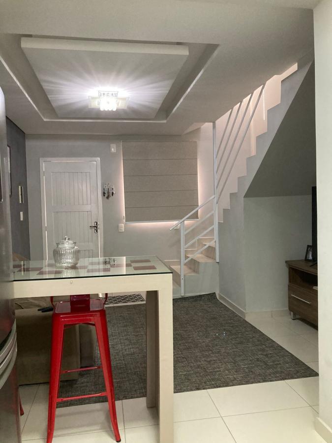 Casa à venda com 2 quartos, 64m² - Foto 9